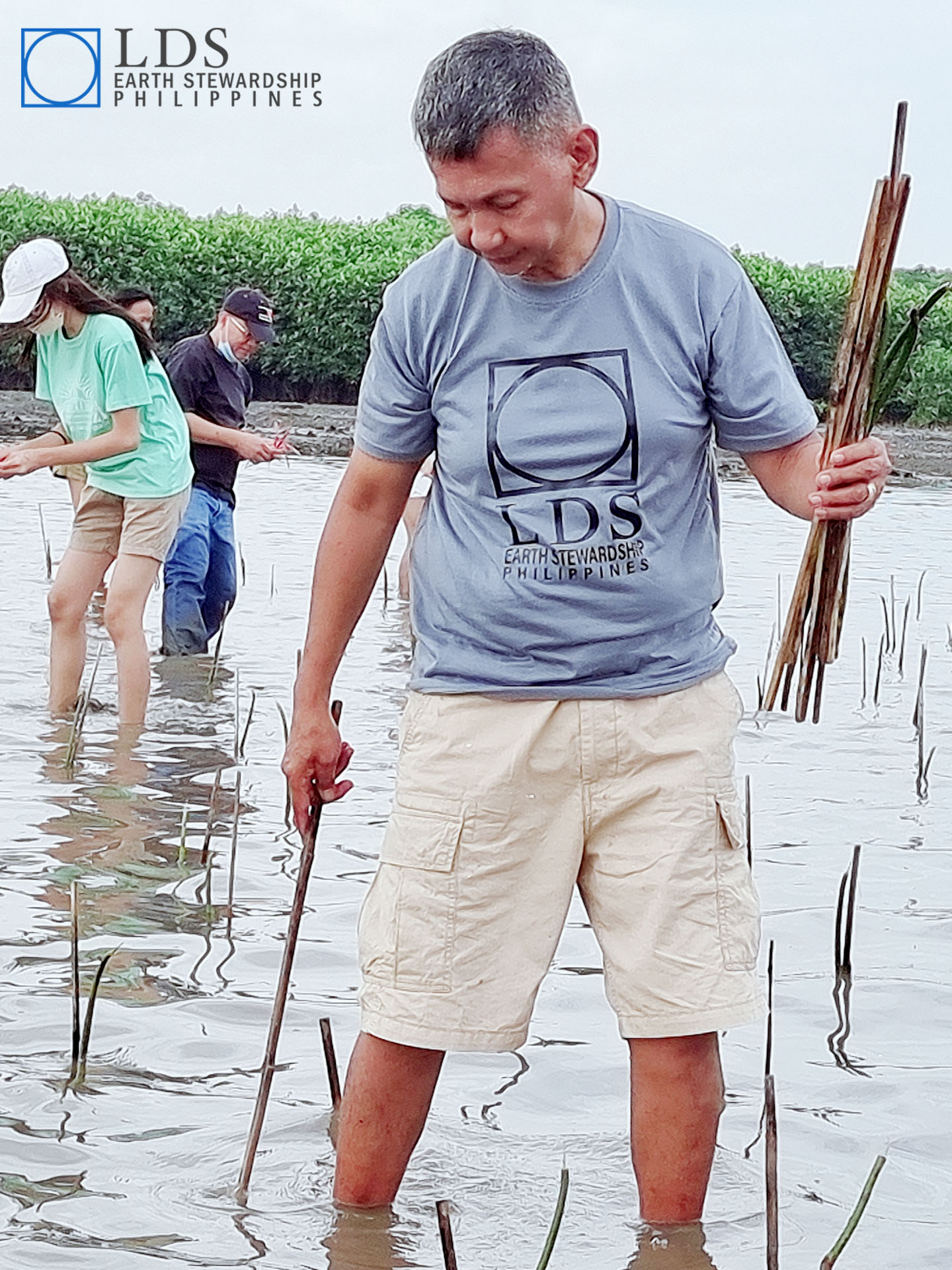 Copy of LDSES Mangrove Planting Cavite City 02282023 04ab