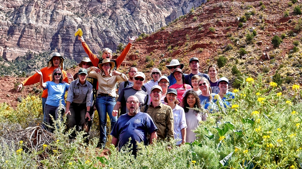 Let&#039;s Do Service! Successful Weekend in Zion National Park